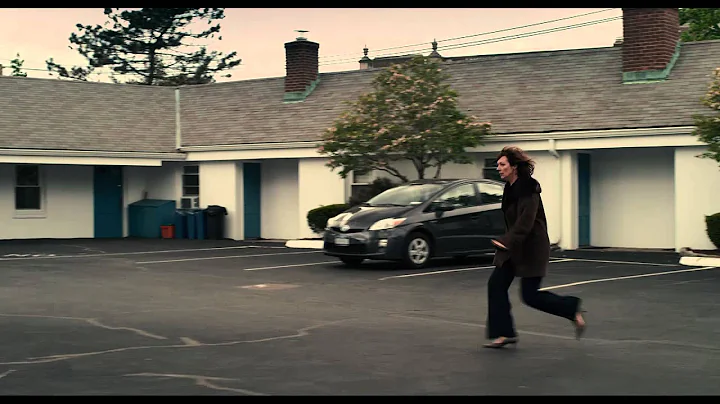 The Oranges - Featurette