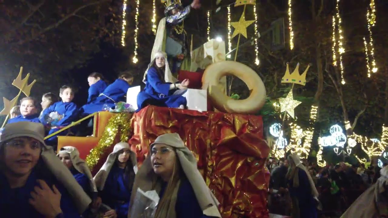 cabalgata de reyes magos de marbella 2025 (marbella) (4k) (4 de enero de 2025)