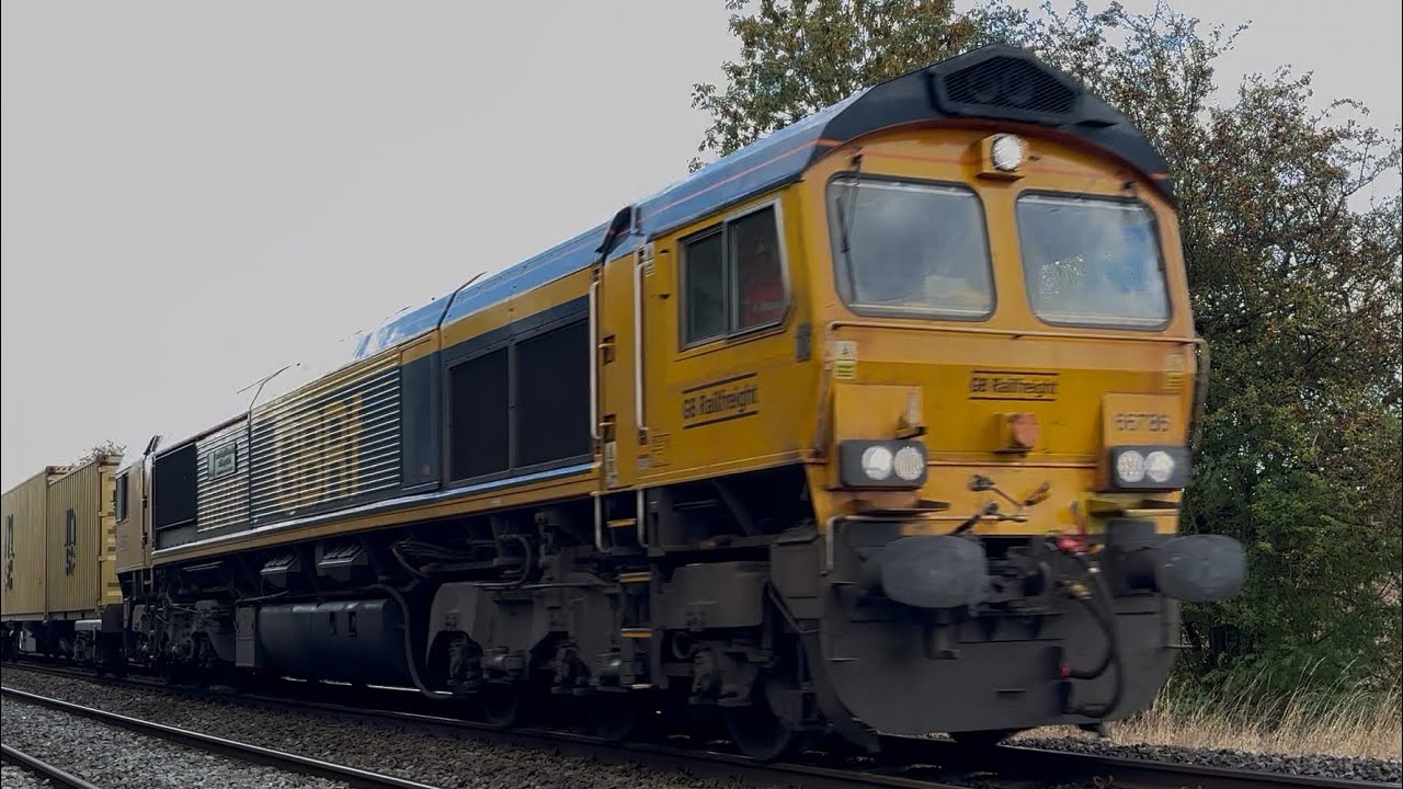 Diesel locomotive epic 66551+66551 66778+66712 66786 great tones from the driver’s Burbage common 