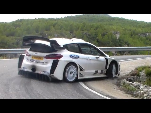 Le volant de la Ford Fiesta WRC par SIMCORE - Simrace-Blog