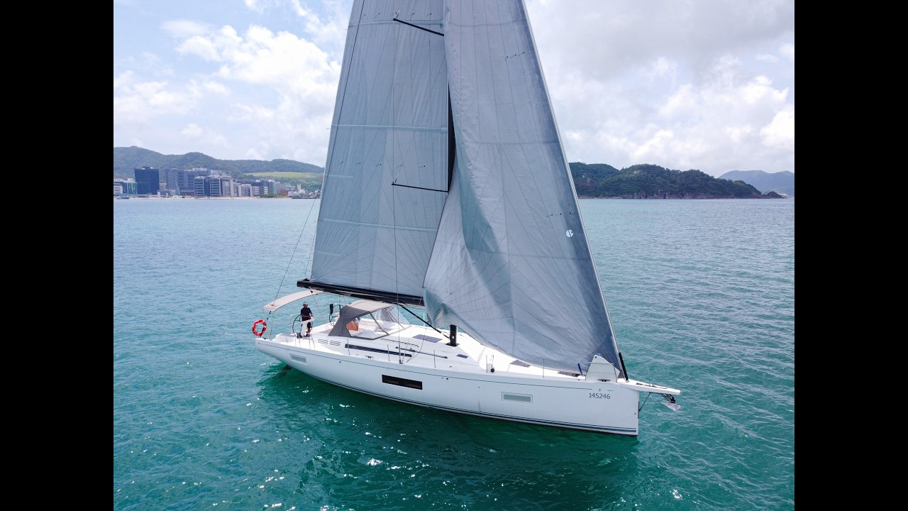 ⁣SMHK/ 2024 Beneteau First 53