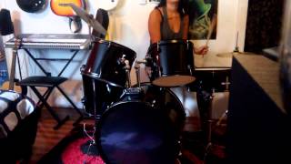 2 Minute Drum Improv Groove