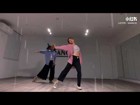 Lyric《还是会想你》