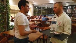 Yarım Simit Isteyen ......