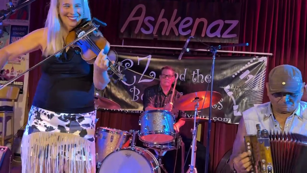  CZ & The Bon Vivants - August 21, 2025