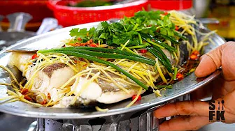 How This STEAMED FISH Brings Crowds Every Single Day in Kuala Lumpur