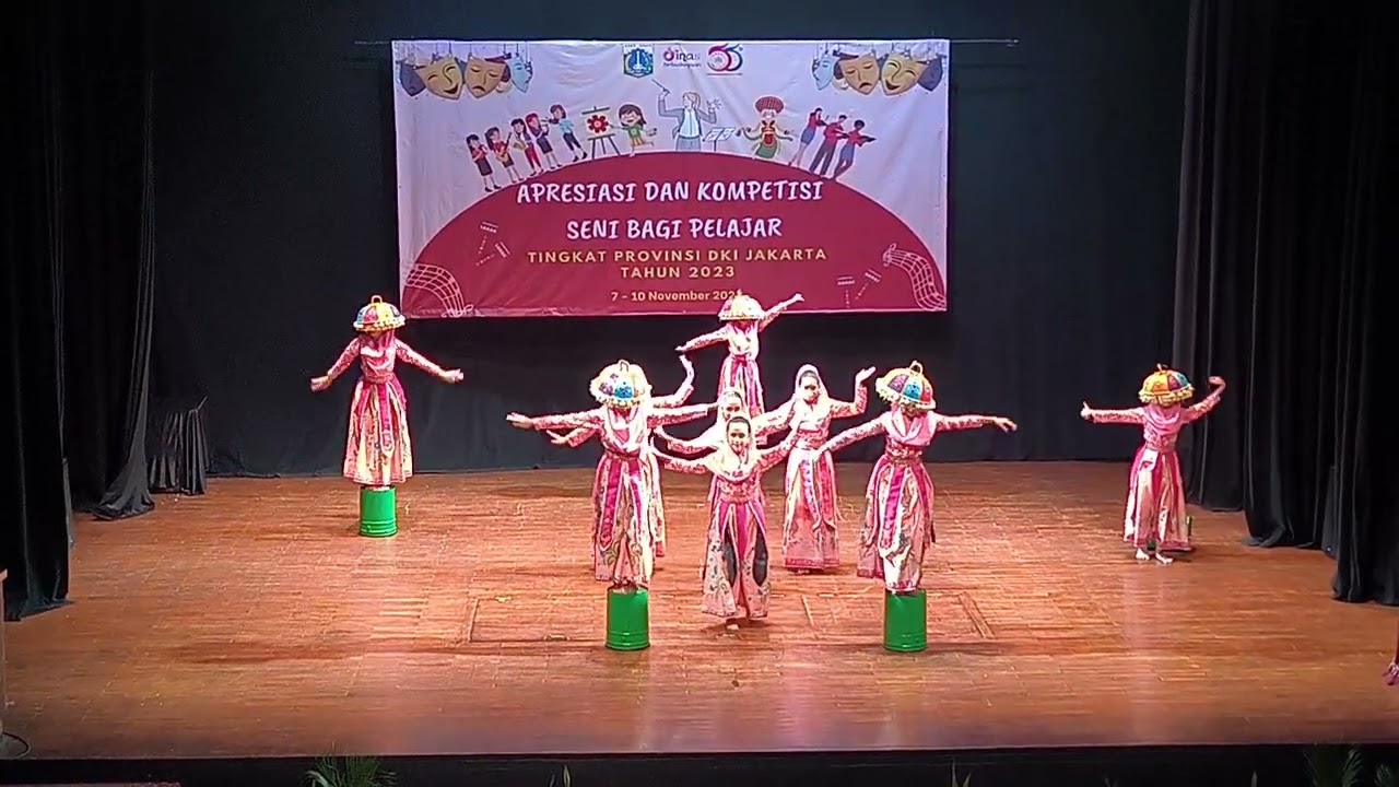 JUARA 1 APRESIASI DAN KOMPETISI SENI BAGI PELAJAR TINGKAT PROVINSI DKI JAKARTA 2023 . KATEGORI SD