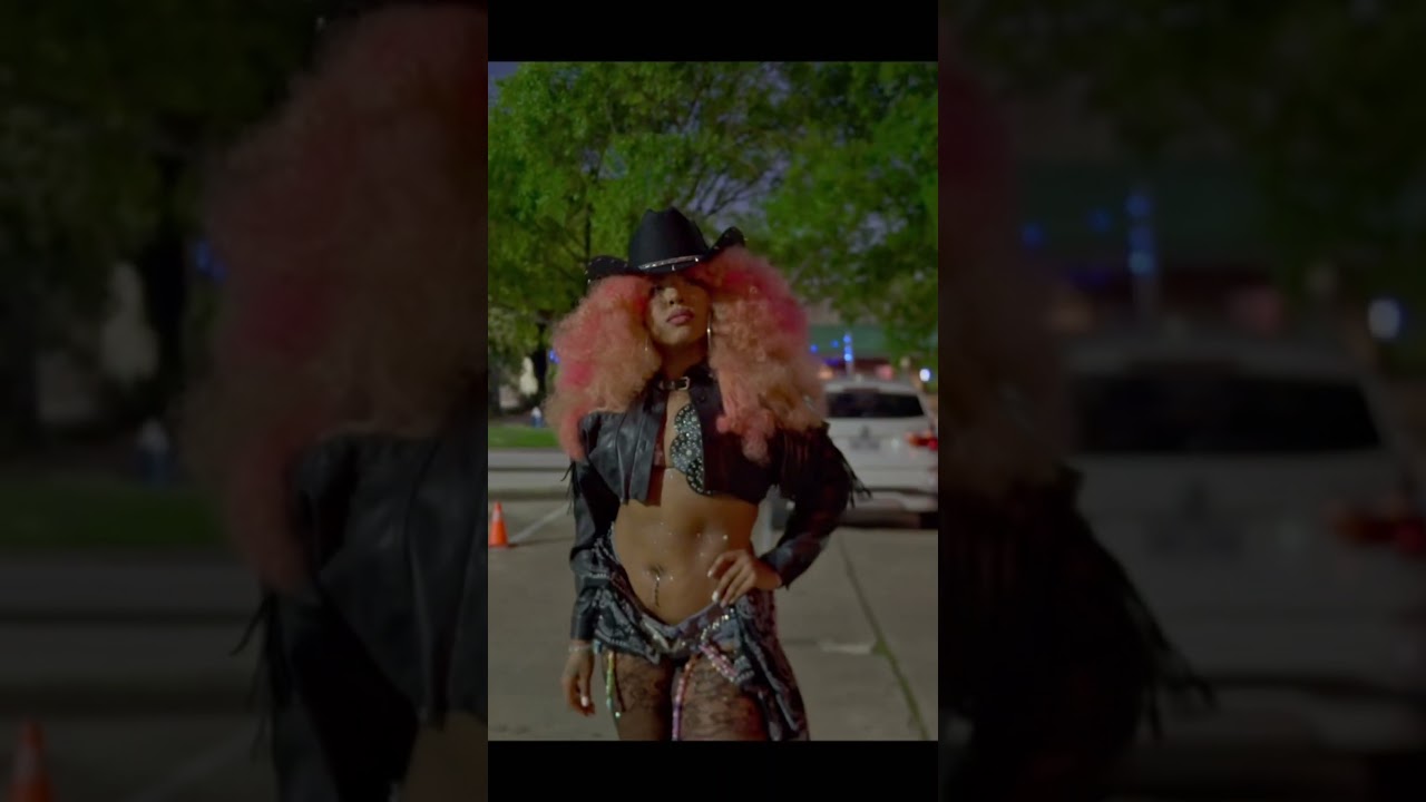 Us cowgirls are about to takeover this saloon and make u 