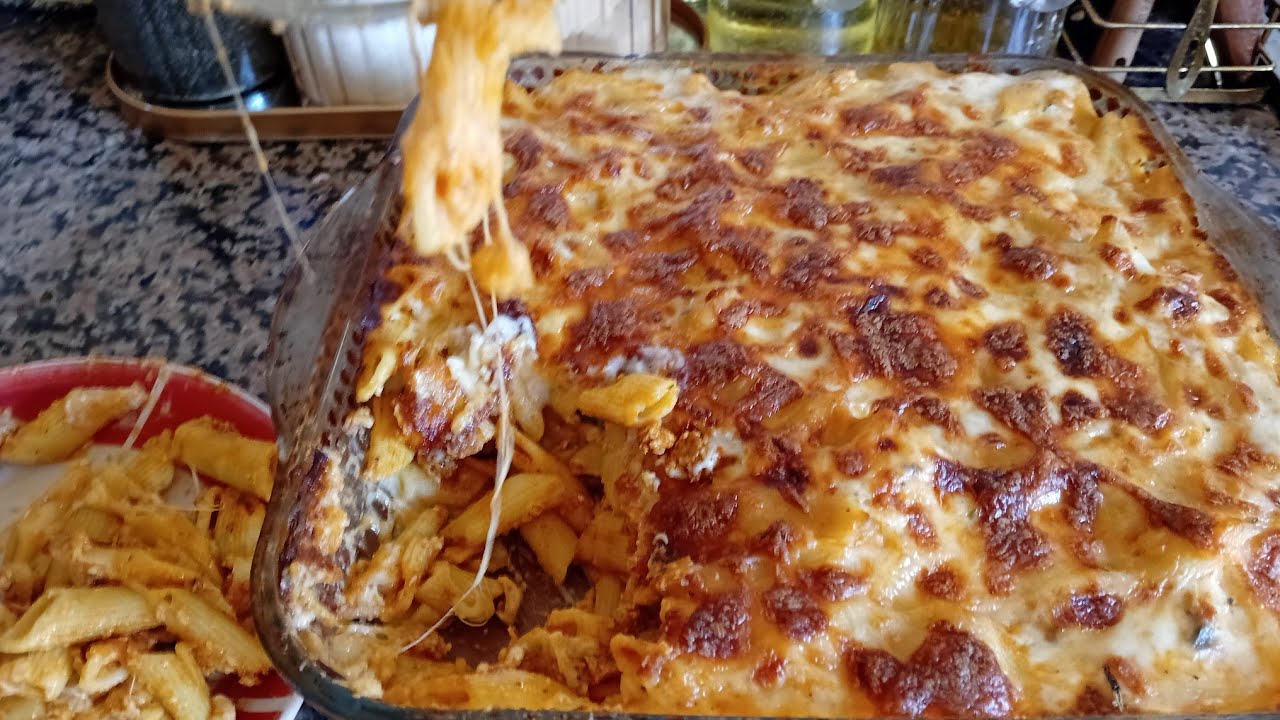 هدا كنسميه فكاك الوحايل🥰ملي كنحير اش نوجد العشاء 🙄 كراتان بليباط والبيشاميل  مفرمج  لذة لا تقاوم 