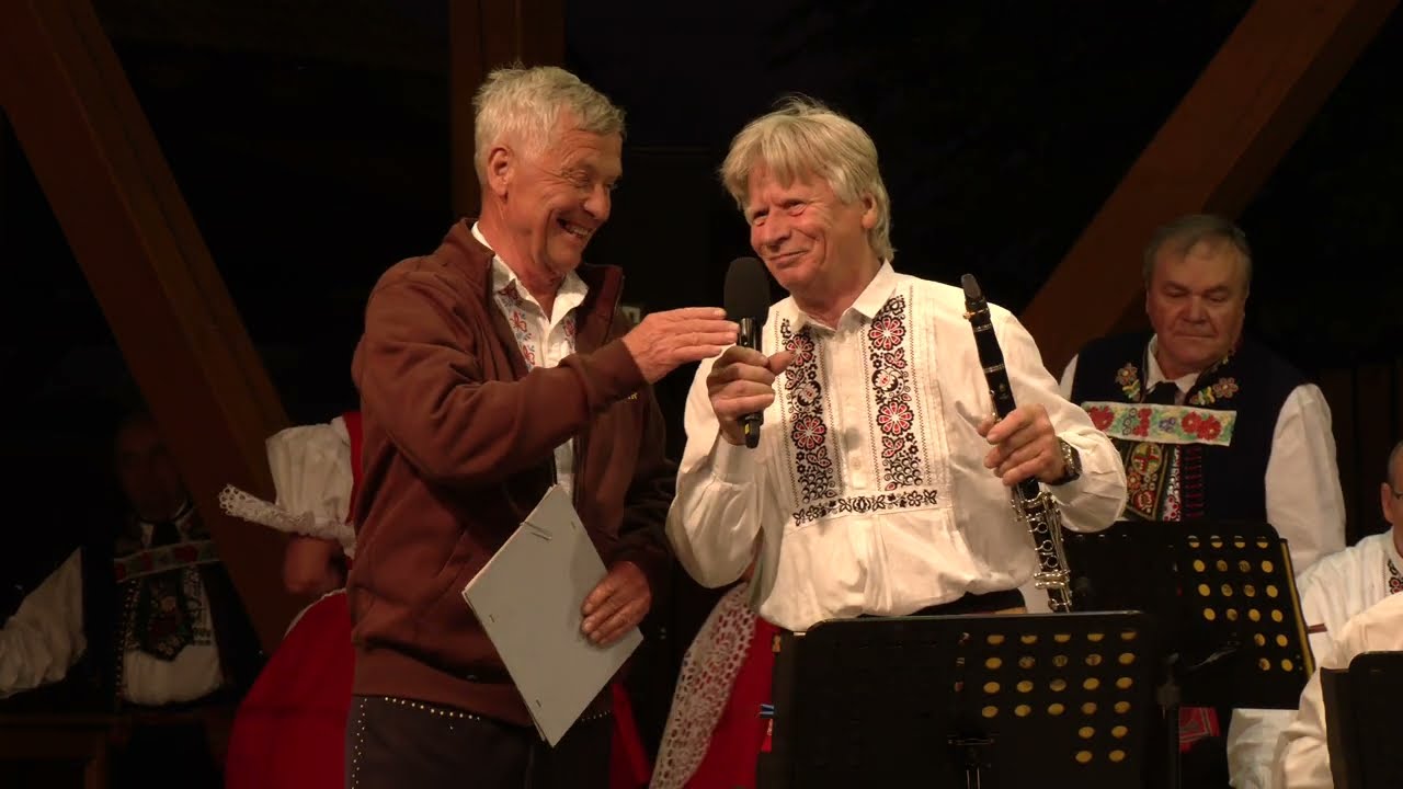 TVRDONICE-68.mezinárodní festival PODLUŽÍ V PÍSNI A TANCI-Přehlídka dechových hudeb: ŽADOVJÁCI (7.)