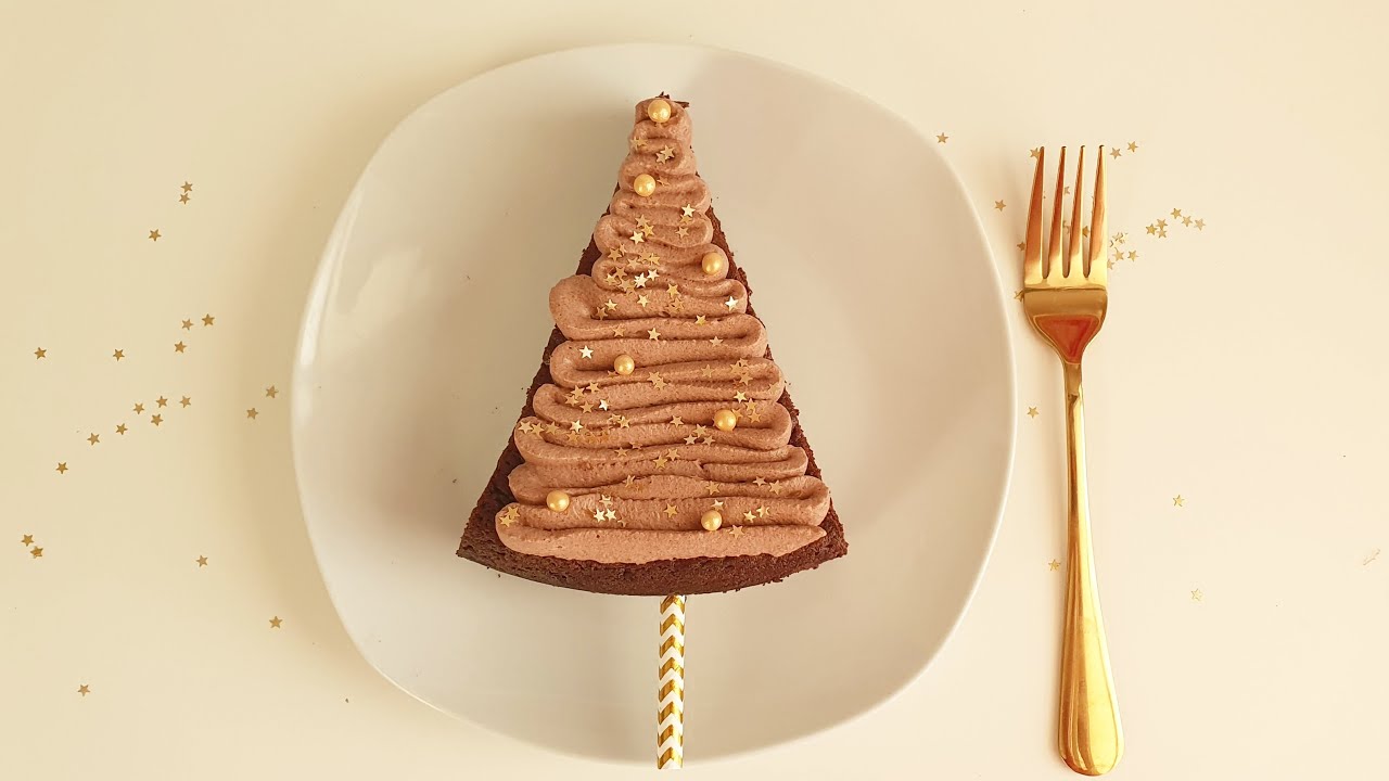 Tannenbaumkuchen / saftiger Schokoladenkuchen / Christmas Tree Chocolate Cake