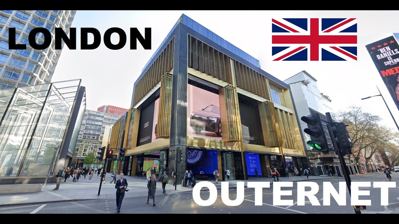 LONDON 🇬🇧 DIGITAL BUILDING FUTURE is HERE Tottenham Court