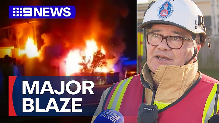 Family of 10 escapes two-storey Sydney homes blaze | 9 News Australia - DayDayNews