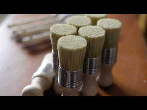 Shop Escoda Restore Premium Brushes now:
https://www.dickblick.com/products/escoda-restore-premium-brushes/?utm_source=youtube&utm_medium=video&utm_campaign=Vendor&utm_content=Escoda_Restore_Premium_Brushes 

Escoda Restore Premium Brushes are handcrafted in Europe by master craftsmen, ensuring each brush delivers impeccable performance. The line of Chungking bristle and high-tech synthetic filament brushes are designed to create a wide range of finishes on furniture and other surfaces. They can be used with chalk, clay, plaster, latex paint, and waxes, and come in a variety of shapes and sizes to suit your project needs.

Shop Escoda Restore Premium Brushes and explore even more Escoda supplies at DickBlick.com.