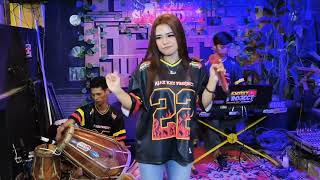 Download Lagu ANTARA TEMAN DAN KASIH - NEVIIANA || TANJIDOR VERSION || ANGKRINGAN SAMUDRA MP3