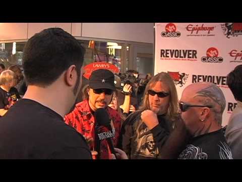 Metal Injection Crashes the REVOLVER GOLDEN GODS 2010 Black Carpet