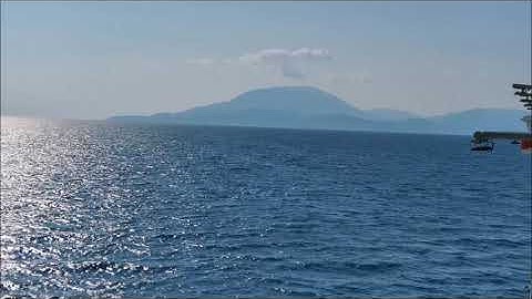 Ιθάκη (1910) - Κ.Π. Καβάφης (Ithaca - C.P. Cavafy)