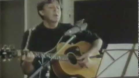 Paul Mccartney For No One Solo Acoustic Performance