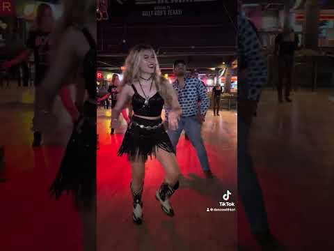 Scootin’ Bootin’ Line Dance - 🎶 Country Dance by Aaron Goodvin 🎶 