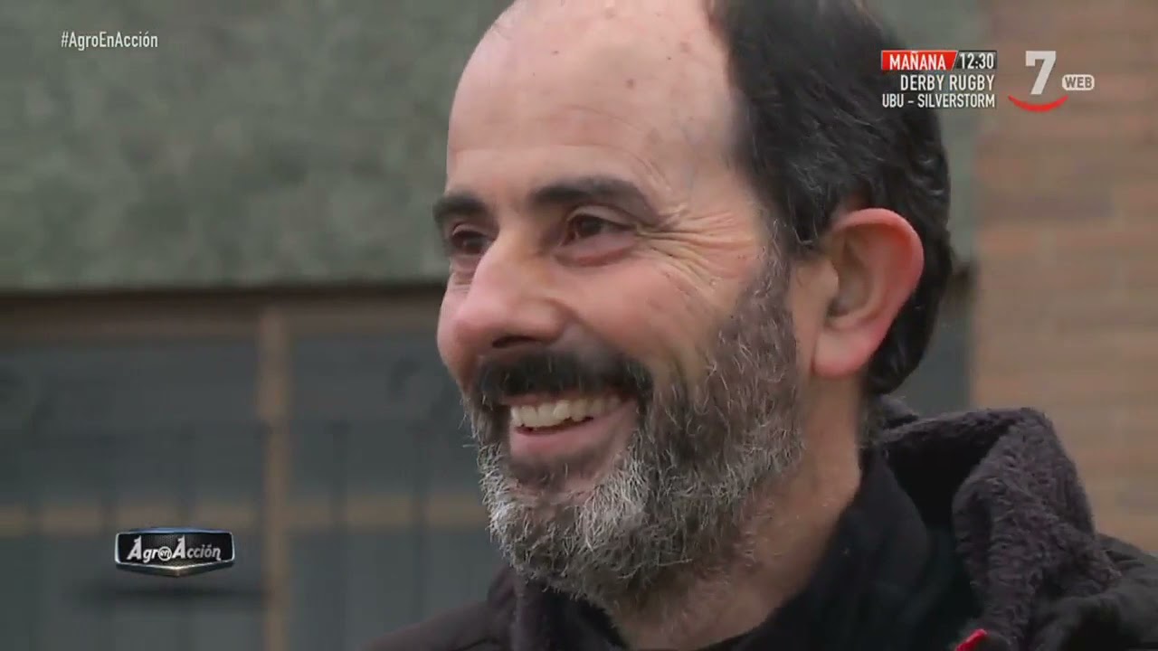 Agro en acción (120).- Pulverizador arrastrado de Herpa y abonadora de Madim