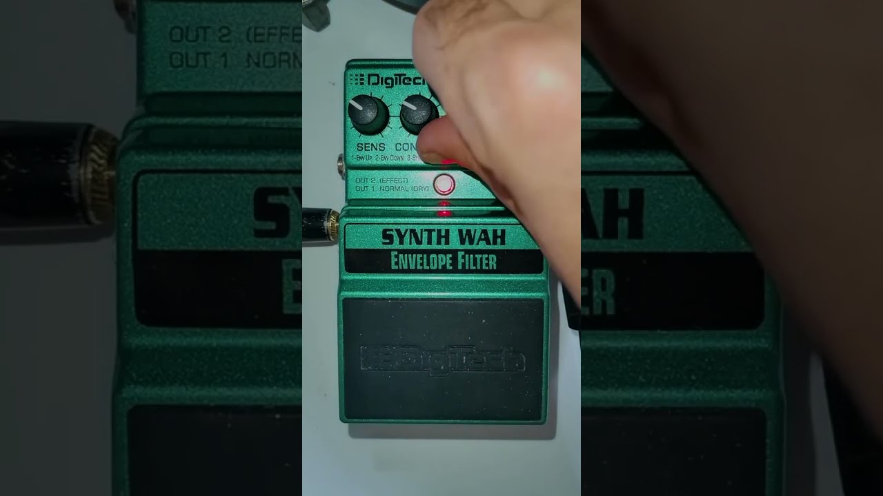 Digitech Synth Wah envelope filter and octave synth mode
