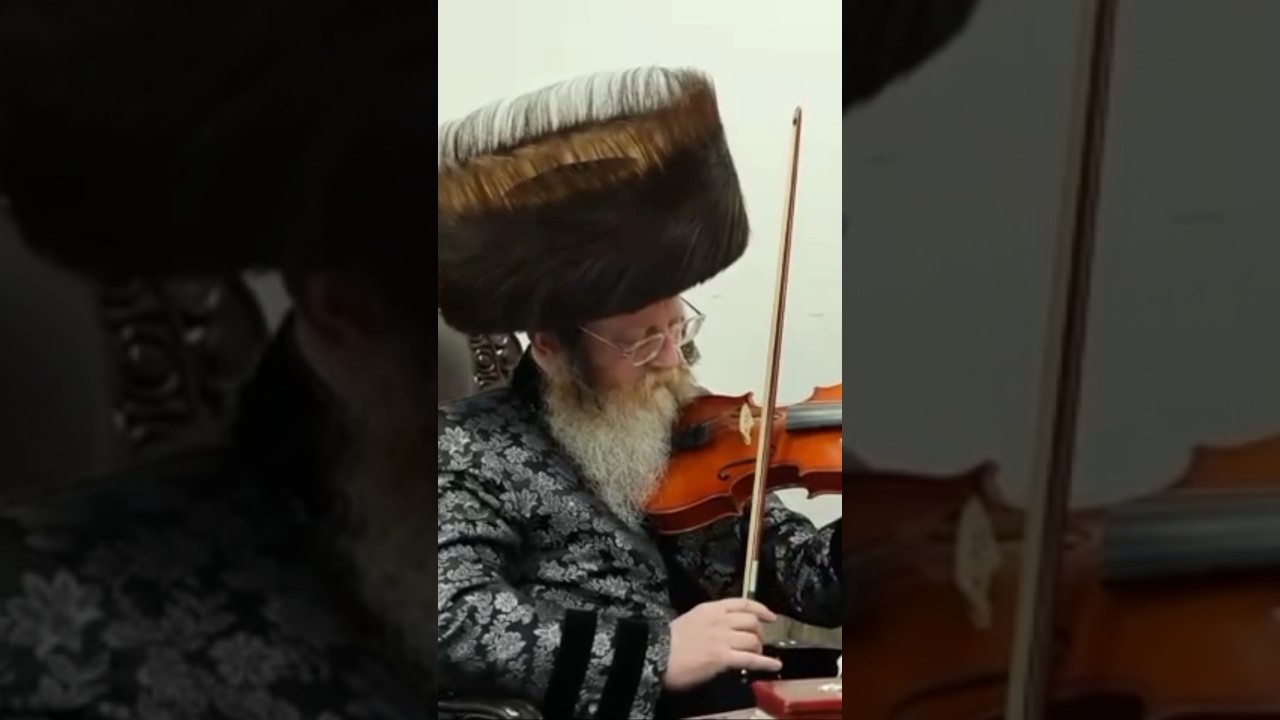זאת חנוכה בחצר הקודש קרעטשניף קריית גת