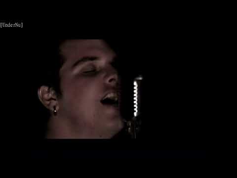 StreetwiseDVD - 25 Thrice - Betrayl Is A Symptom