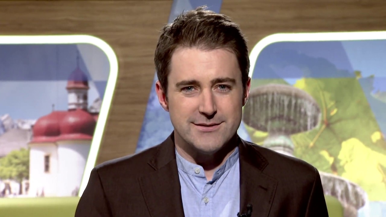 Langer Zusammenschnitt von TV Moderator Philipp Bächstädt bei RTL Bayern