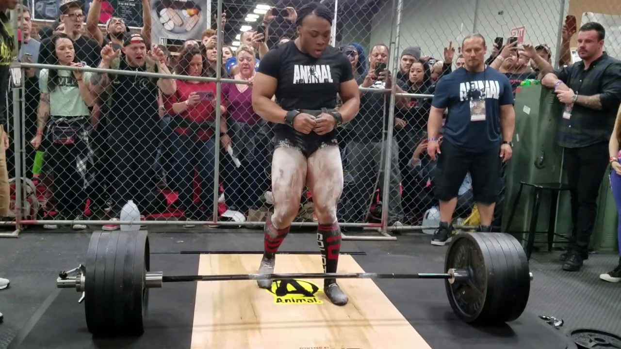 CC Holcomb deadlifts 600 lbs x 4 reps in the Animal Pak Cage 2019