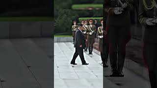 #kimjongun #leader #president #northkorea Kim Jong Un pays tribute with flowers. #kimjongun #leader #president #northkorea Kim Jong Un pays tribute with flowers.