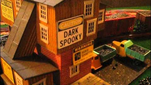MTH O Scale Toy Train Layout with PS-2