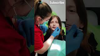 „Nu mi-a venit să cred! Am pus plombiță la dentist 😱🦷”