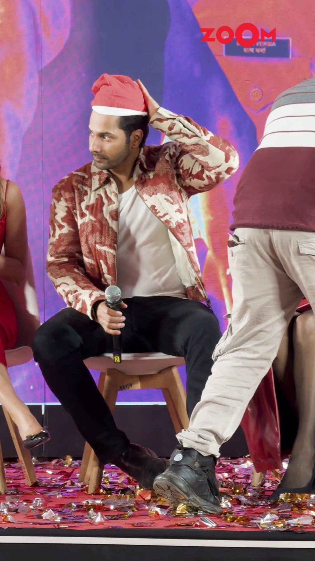 Varun Dhawan seen ADJUSTING his cute Christmas cap while promoting Baby John ? #shorts #babyjohn
