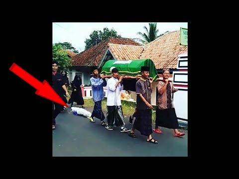 Video: Bagaimana Cara Mengangkut Orang Yang Meninggal Ke Kota Lain Another