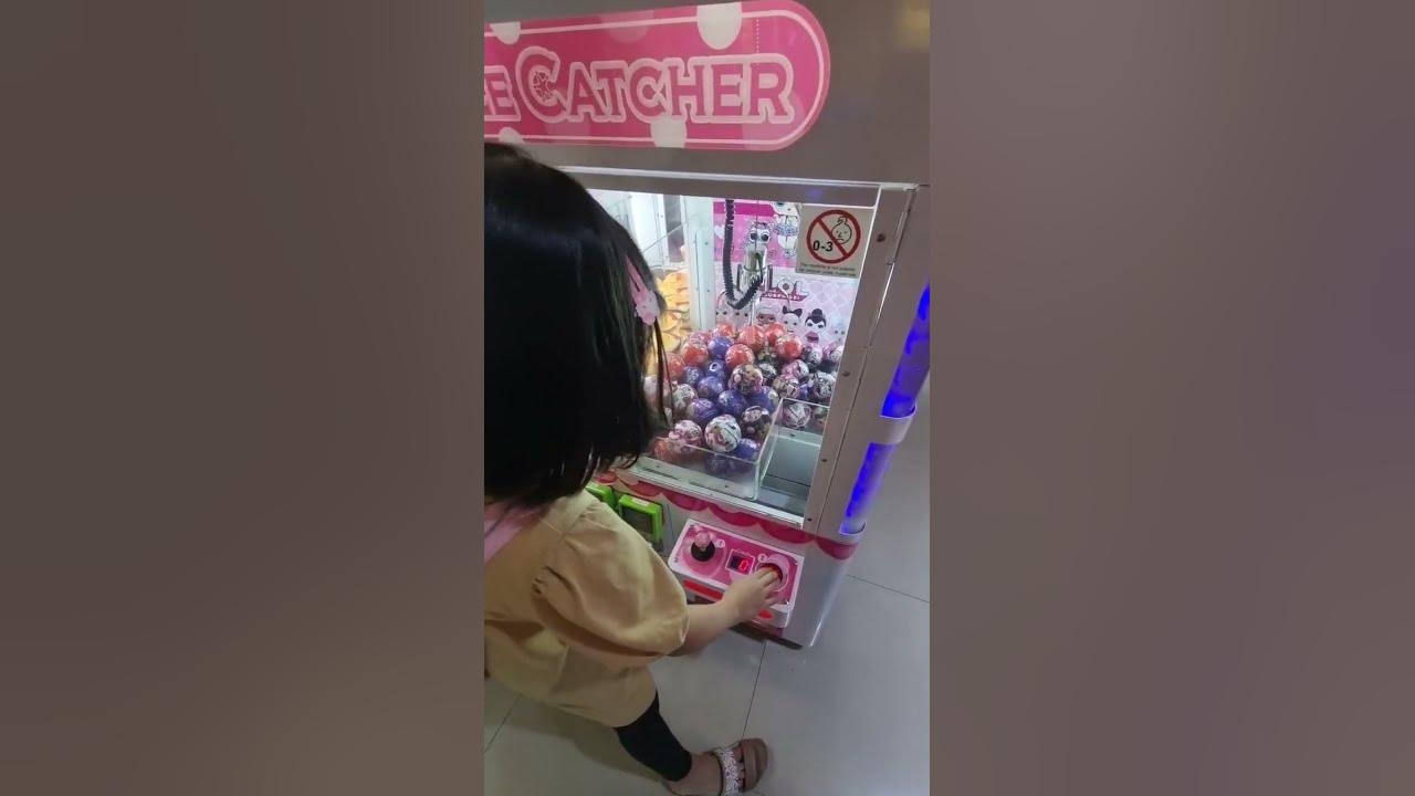 LOL CLAW MACHINE short gamemaster YouTube