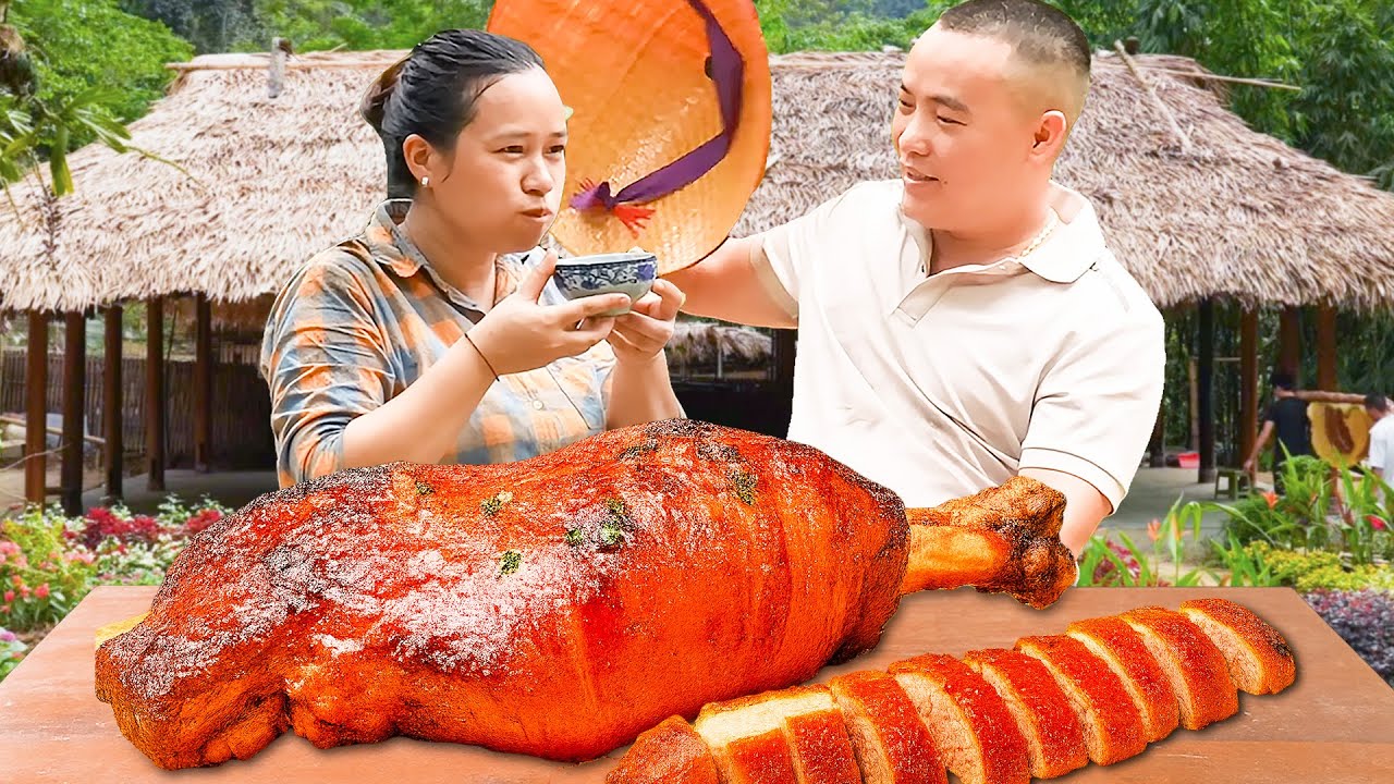 How to Grill Giant Whole Pig and Invite the Workers - Build Farm - Gardening - Cooking