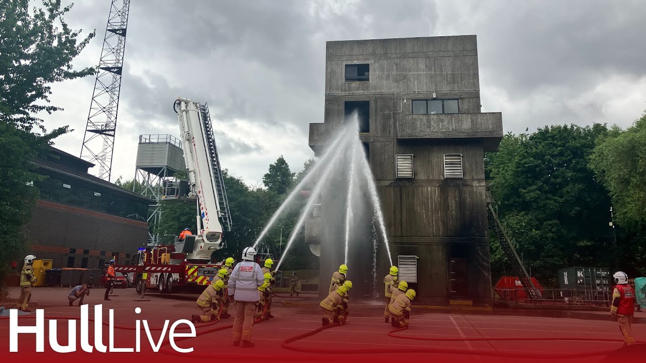New Humberside firefighter recruits show off their impressive skills at graduation