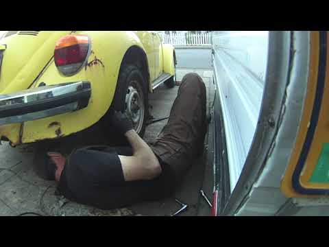 Replacing Rear Brake Cylinders on a 1975 VW Bug