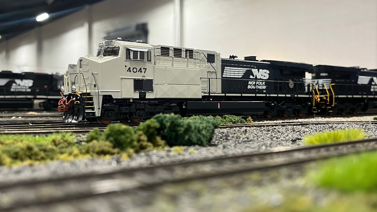 Trains at The Greater Philadelphia Expo Center