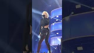 Michelle bei der Schlagernacht des Jahres am 29.10.2022 in Oberhausen mit Romeo und Julian