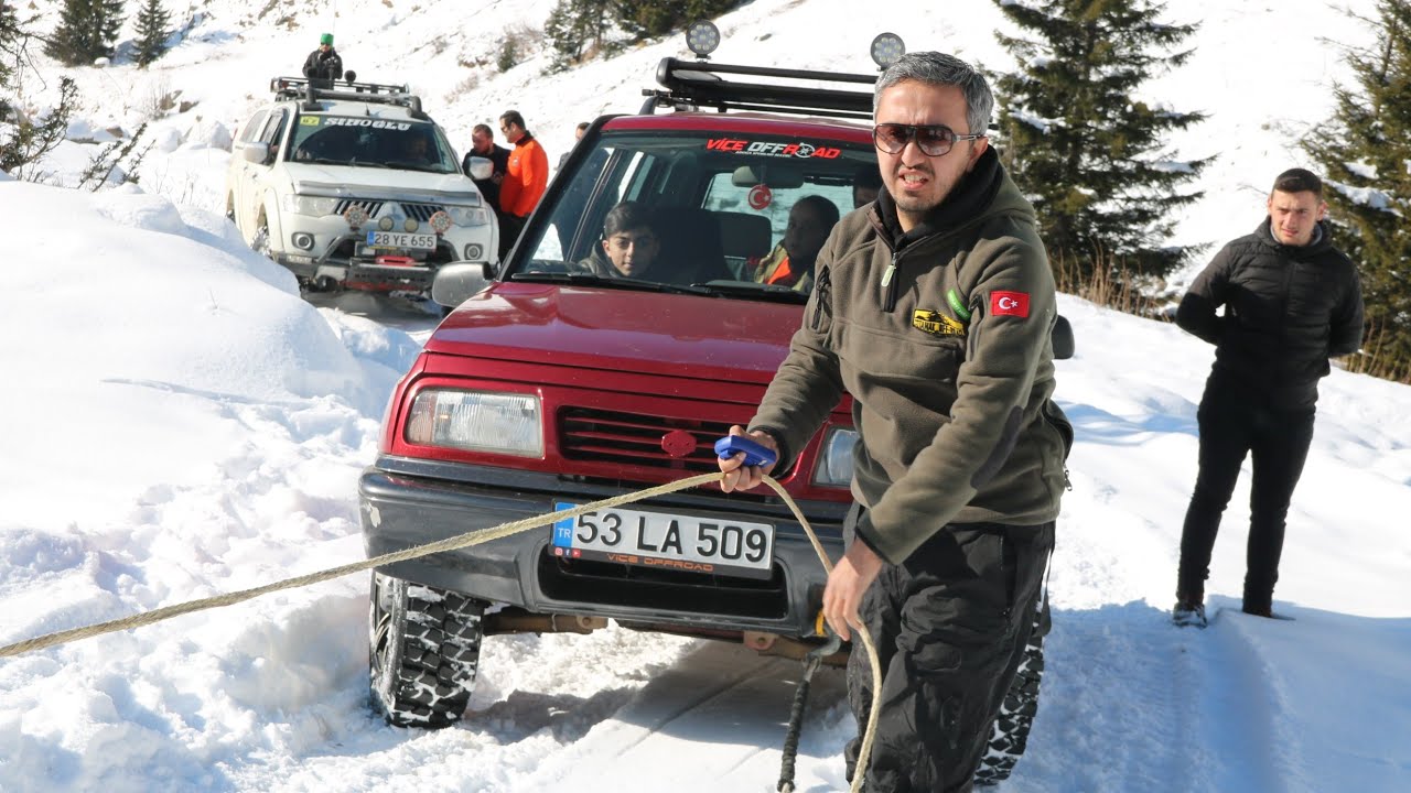 Suzuki Vitara & Mitsubishi L200  OFF ROAD @TURKIYE RIZE ELEVIT YAYLASI