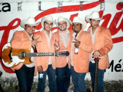 Me Estas Haciendo Falta Video