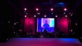 Video thumbnail of "ผิงไฟ_อภิรมย์_live in bike fest 2012"