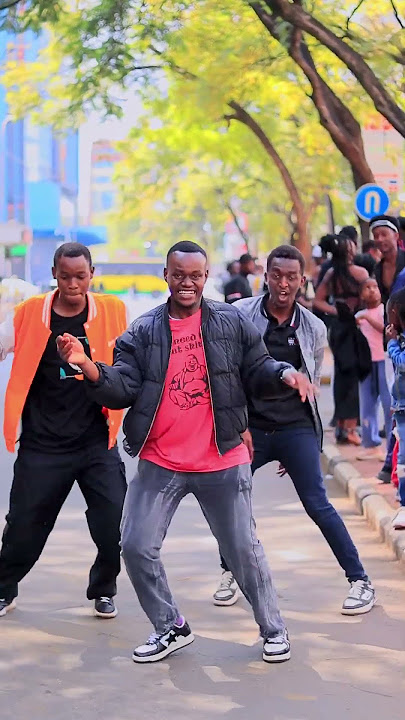 I had a fantastic time trying out one of the Dance Kings routines on the street  #stimulatorbrolin