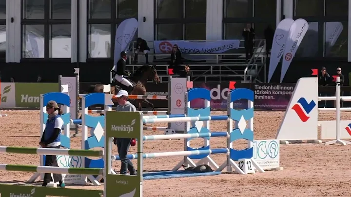 Mikkola Sanna Kaisa & HB Bailamos 125cm @ Hyvink 2...