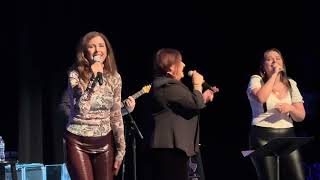 Watch Wilson Phillips Fun Fun Fun video