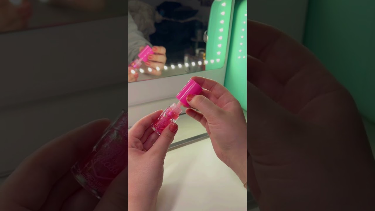 how pretty is this shade?? 😍😍😍 