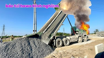 Bác tài Howo lái xe đổ đá đầy kinh nghiệm | Máy xúc Doosan dx140 múc cát | Máy ủi máy nu làm việc