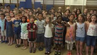 TOURNE LE MONDE Ecole Paul Bert Bois Colombes Chanson d'Alain GILLIER et Bernard HERSTEK