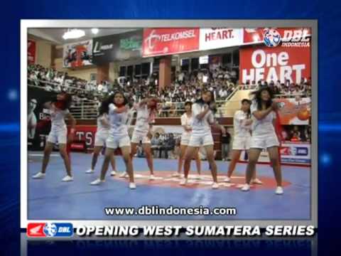 Highlight Opening Honda DBL 2011 West Sumatera Series